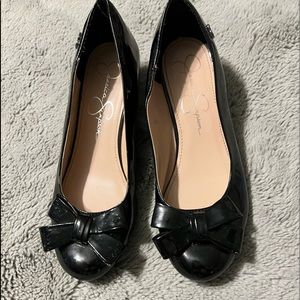 Small wedges dress shoe